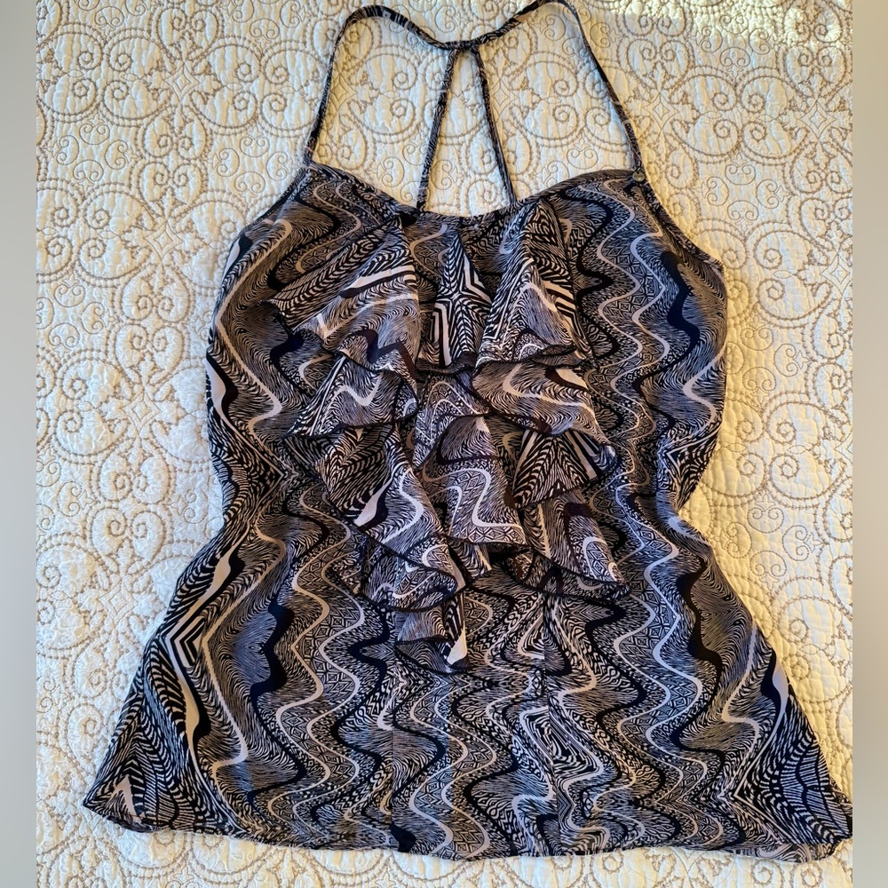 Stunning Guess geometric print ruffle cami